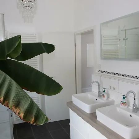 Mit Designerkueche, Loggia Nahe Stuttgart * Ludwigsburg