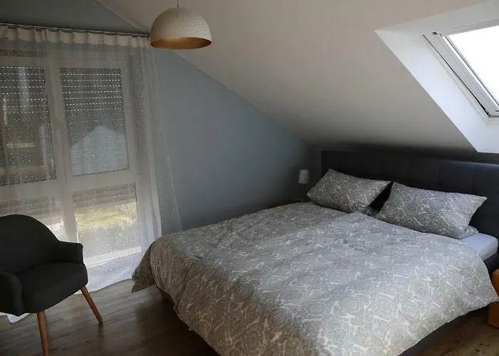 Mit Designerkueche, Loggia Nahe Stuttgart